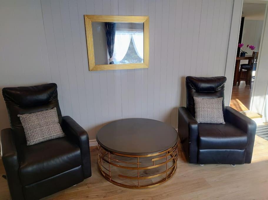Villa Red Island Cozy Casa à Summerside Extérieur photo