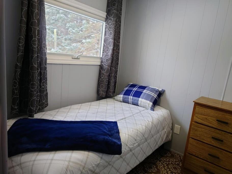 Villa Red Island Cozy Casa à Summerside Extérieur photo